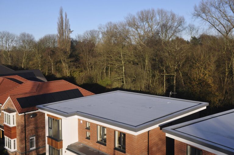 flat-roofs-installed-on-new-builds-in-dorset
