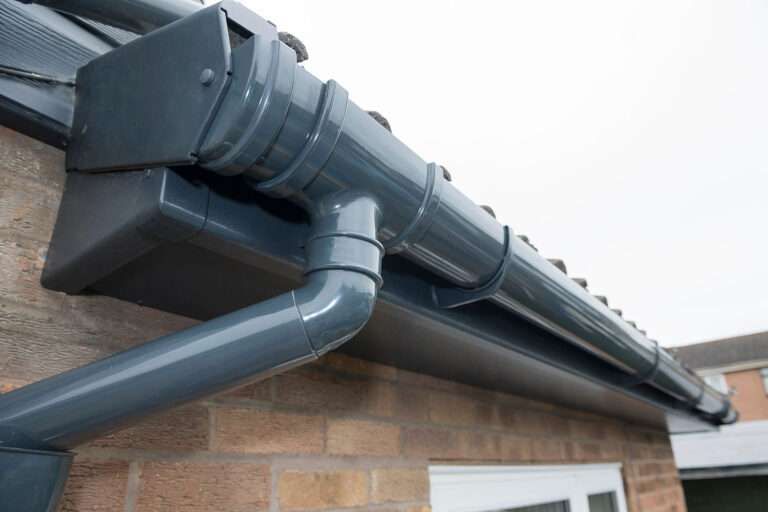 new-guttering-system-fitted-on-new-build-in-blandford-forum